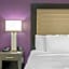 La Quinta Inn & Suites by Wyndham College Station South