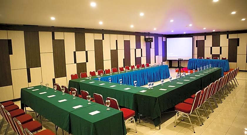 Karlita Hotel Tegal