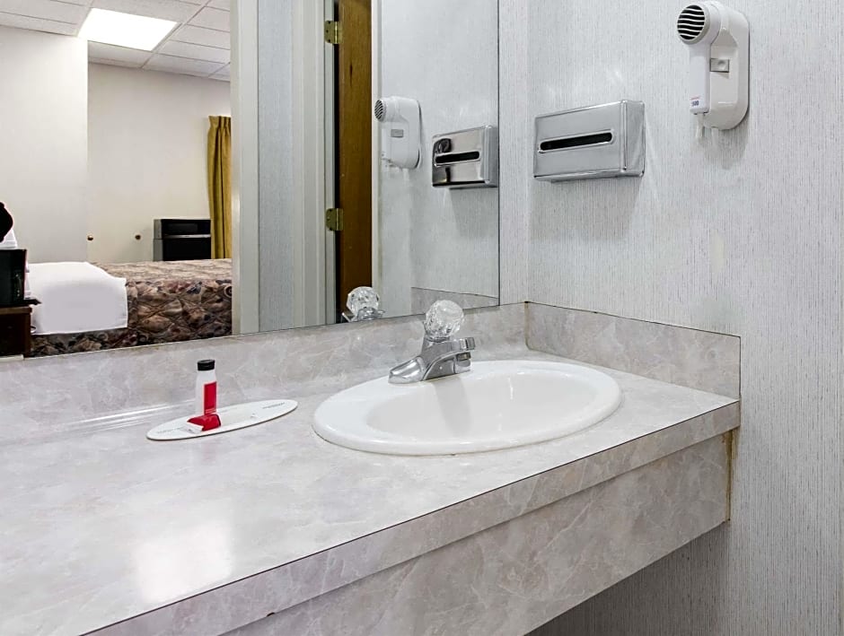 Knights Inn Longview