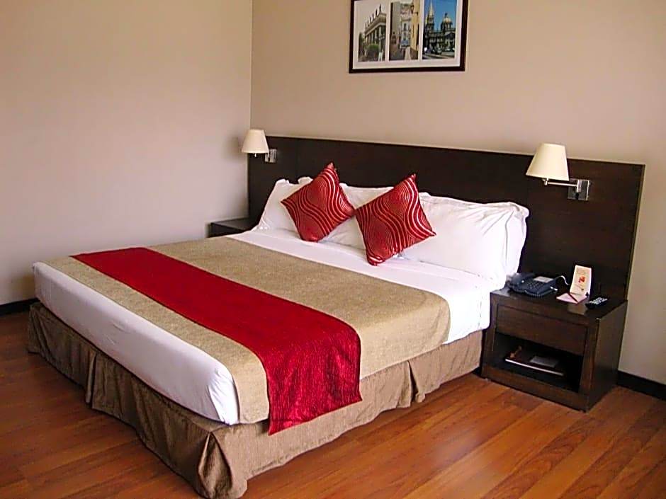 Hotel Pokhara Grande
