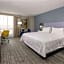 Hampton Inn By Hilton & Suites Kansas City-Country Club Plaza