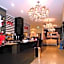 Le Cinema Boutique Hotel