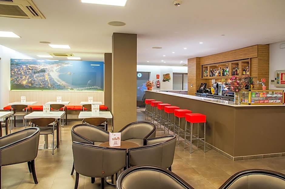 Petit Palau - Adults Only