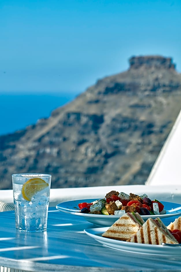 Photo 1 of 14 of Cliffside Suites
