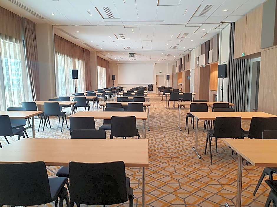 Crowne Plaza Nice Grand Arenas By IHG