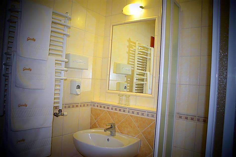 Geréby Kúria Hotel és Lovasudvar