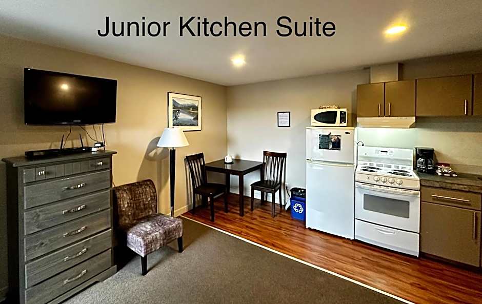 West Coast Motel on the Harbour