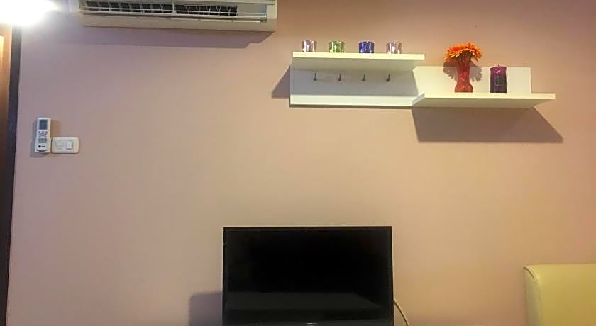 Bluroc Huahin Pool View