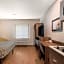 WoodSpring Suites Bellflower - Los Angeles