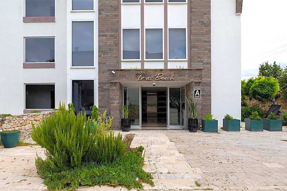 Troas Beach Hotel