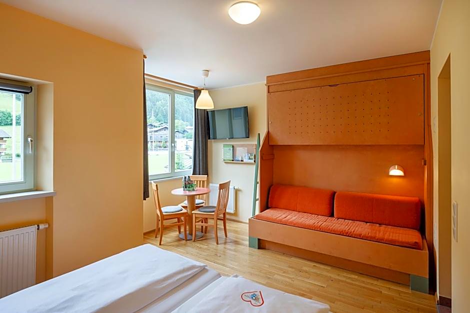 JUFA Hotel Kaprun - Summercard included