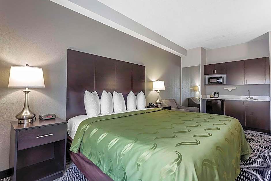 Quality Suites Pineville - Charlotte