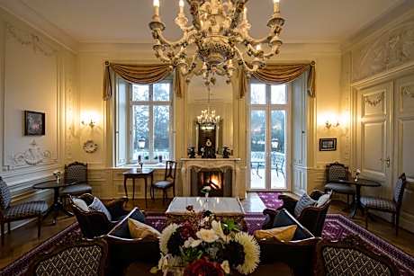 Hotel Belle Epoque