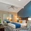 Rockport Inn And Suites