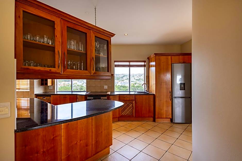 Gemini Villa - Solar Powered Pool & Near Beach