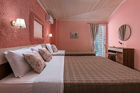 Luxury Quadruple Room