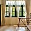 Big Tree Boutique Hotel