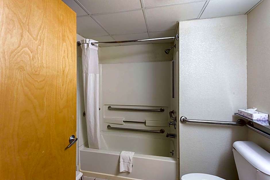 Quality Inn Central