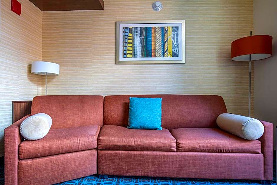 Fairfield Inn & Suites by Marriott Chicago Downtown/River North