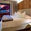 Paradise Lodge