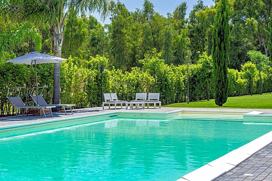 Casale Delle Ronde B&B