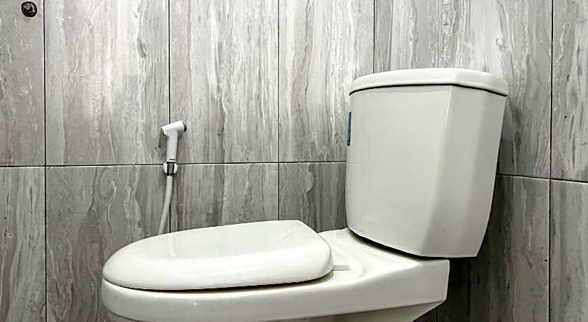 RedDoorz Syariah near Alun Alun Wonosobo 4