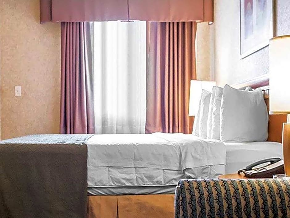 Quality Inn And Suites 1000 Islands