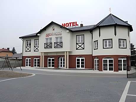 Amigo Hotel
