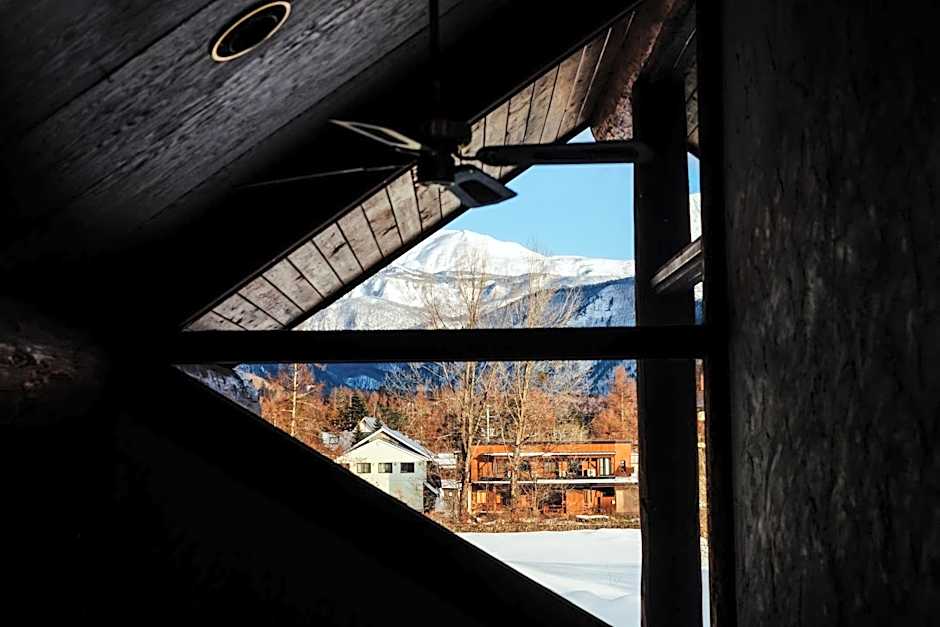 Hakuba Pension & Log Hotel Meteor