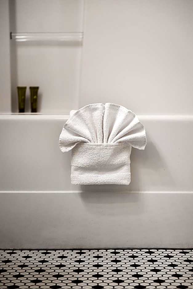 West Coast Trail Lodge