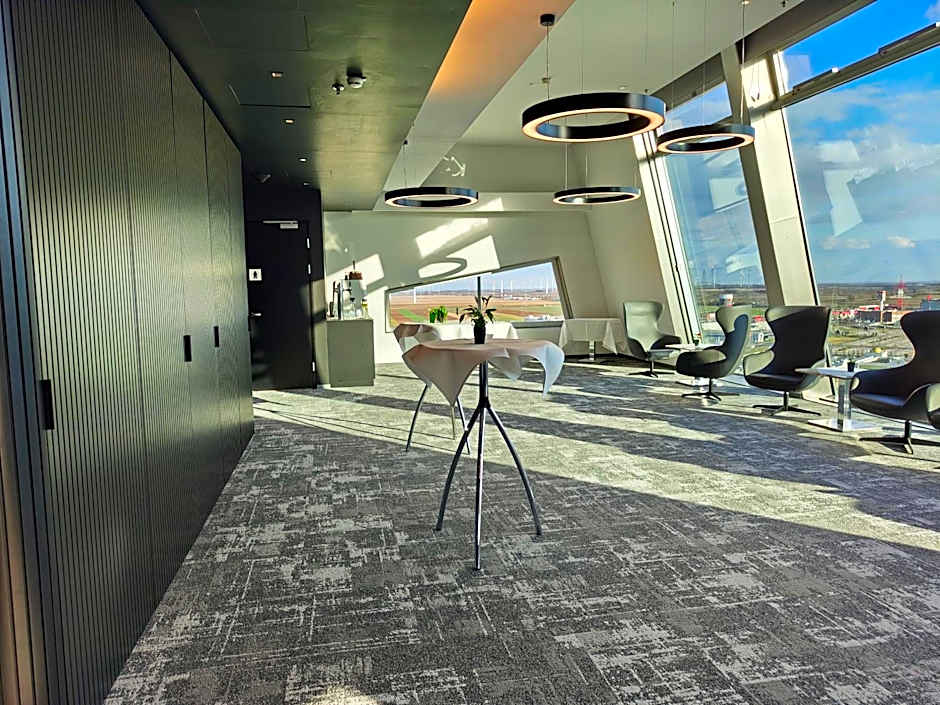 Pannonia Tower Hotel