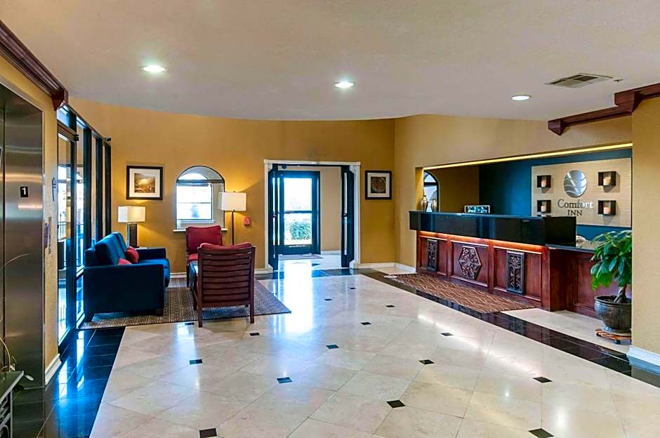 Comfort Inn Conroe