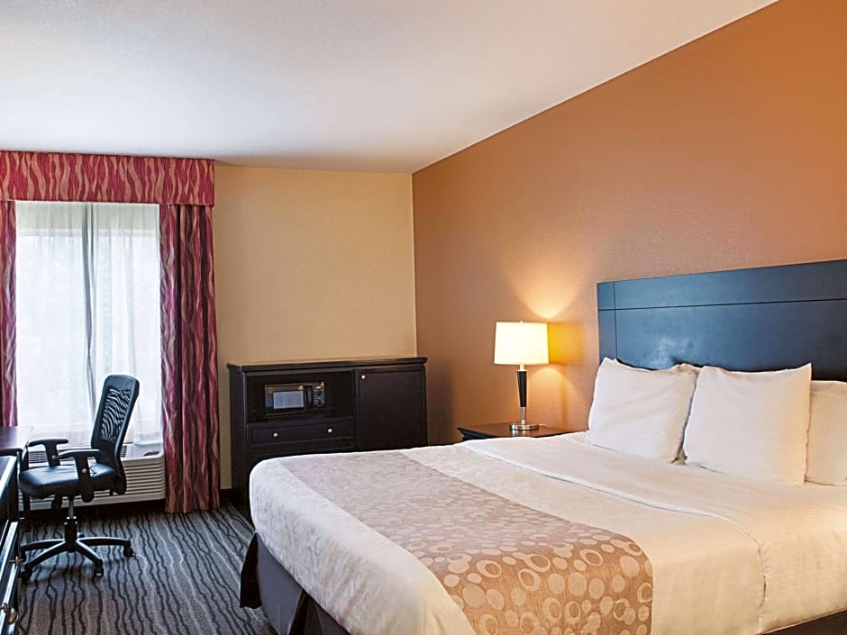 La Quinta by Wyndham Slidell - North Shore Area