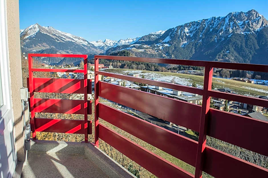 Alpine Classic Hotel