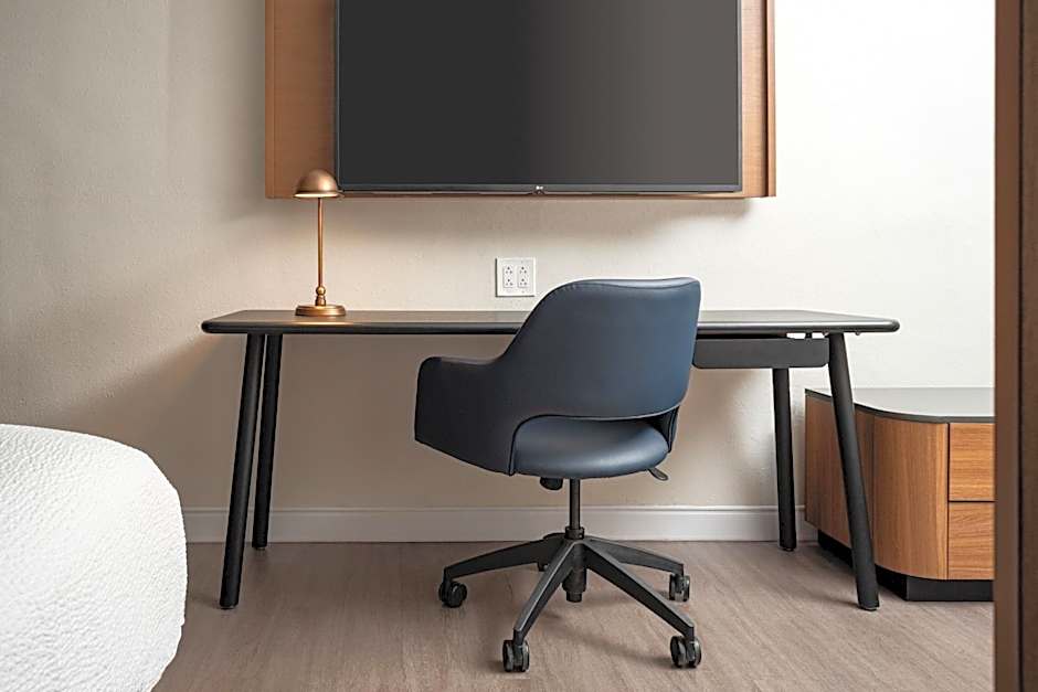 Fairfield Inn & Suites by Marriott Lexington Georgetown/College Inn