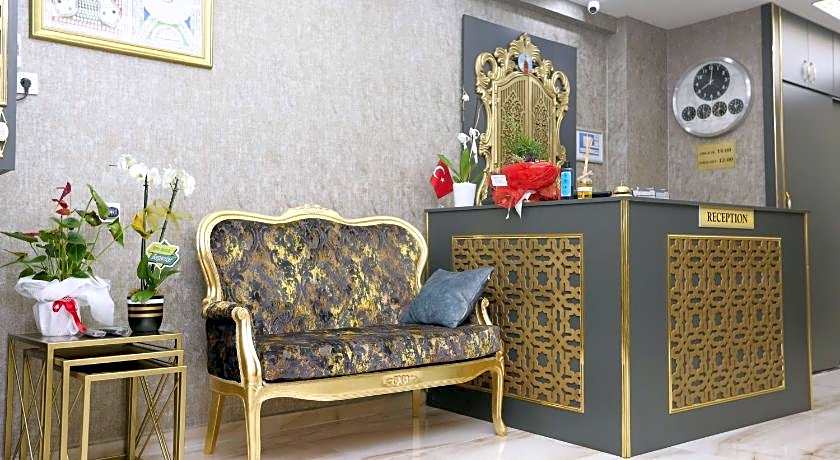 Grand moon hotel suites 