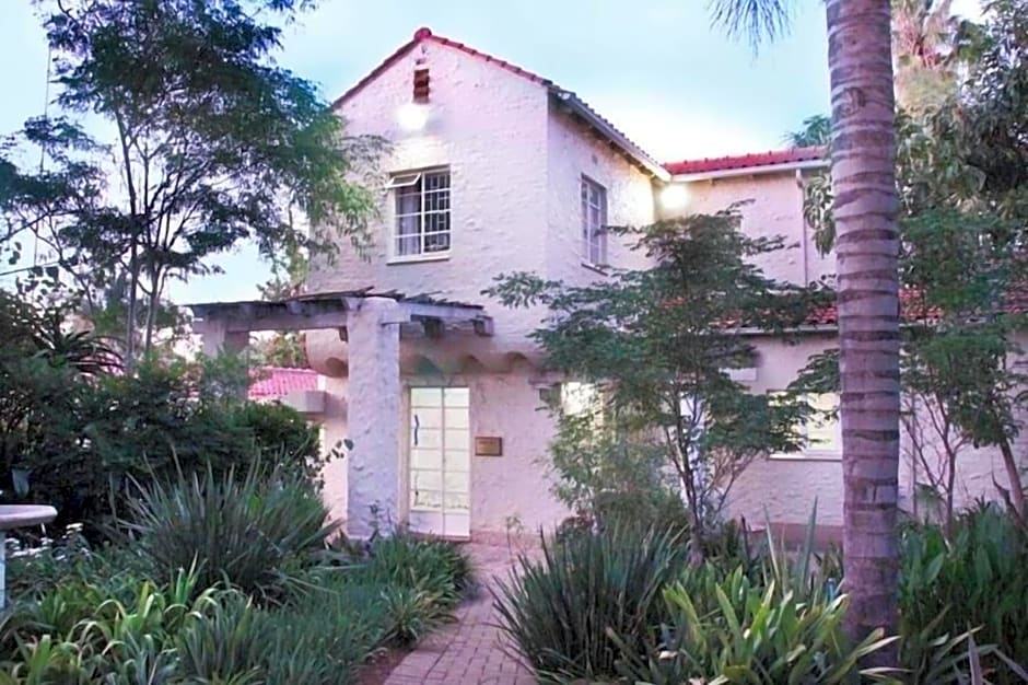 Mi Casa Sucasa Manor