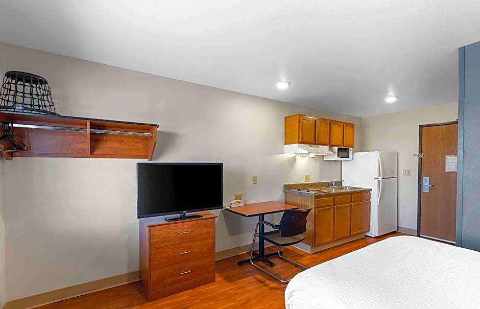 Extended Stay America Select Suites - Denver - Aurora