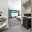 Holiday Inn Express & Suites Austin Airport East By IHG