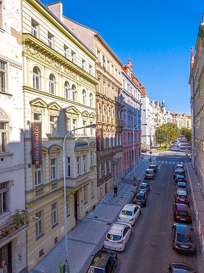 Downtown Suites Kodanska