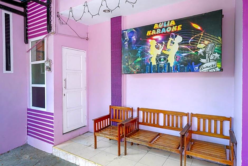 RedDoorz @ Hotel Aulia Majene