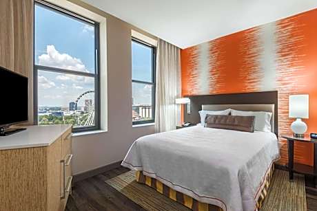 One-Bedroom Queen Suite - Non-Smoking