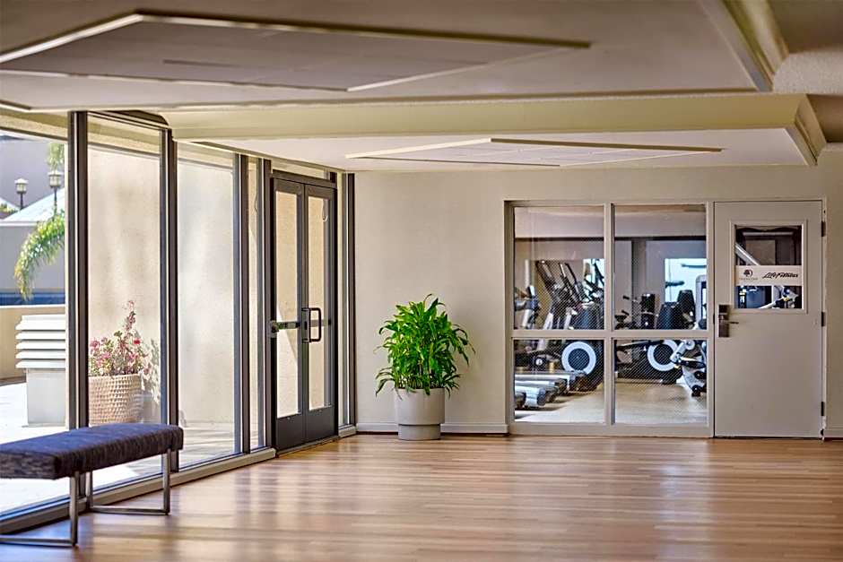 DoubleTree By Hilton San Jose