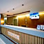 Lagoon Beach Hotel Apartments