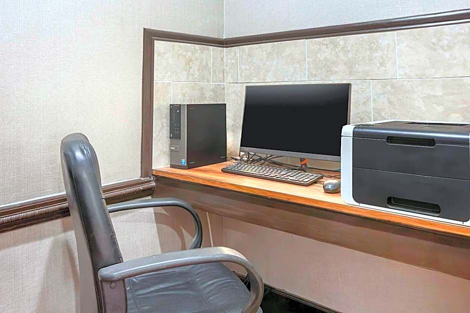 Quality Inn & Suites Hardeeville - Savannah North