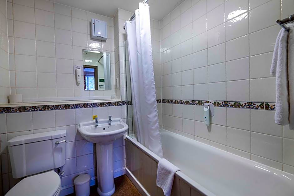 Old Mill by Chef & Brewer Collection