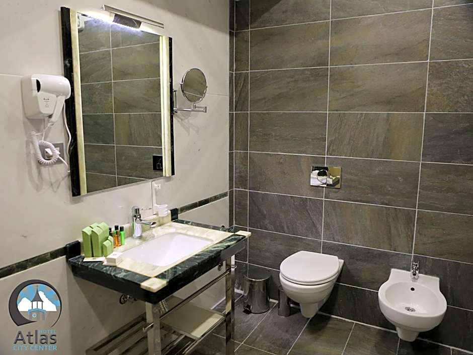 Atlas City Center Hotel