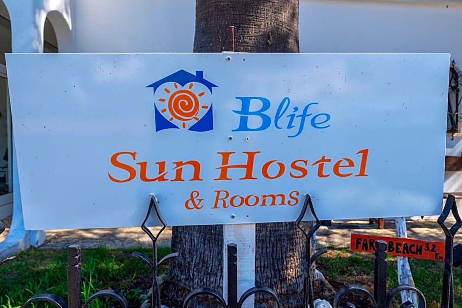 Blife Sun Hostel & Rooms