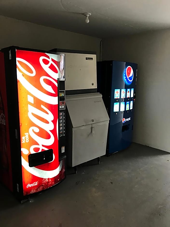 Motel 6-Alma, AR l-40