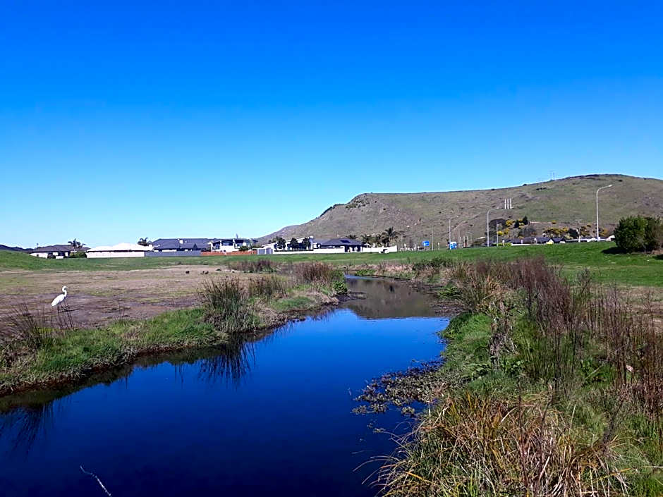 Hidden Gem in Oaklands